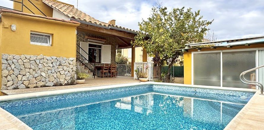 4 bedrooms Villa in Phuoc Binh, Vietnam No. 117340