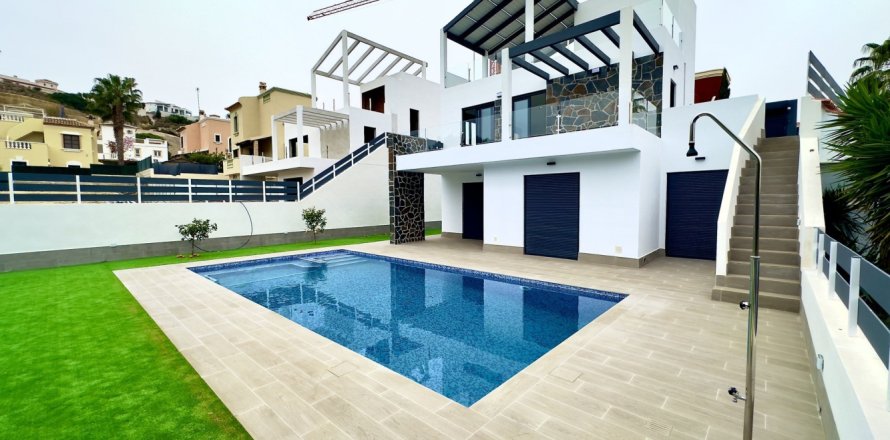 3 bedrooms Apartment in Nam Xay, Vietnam No. 111798