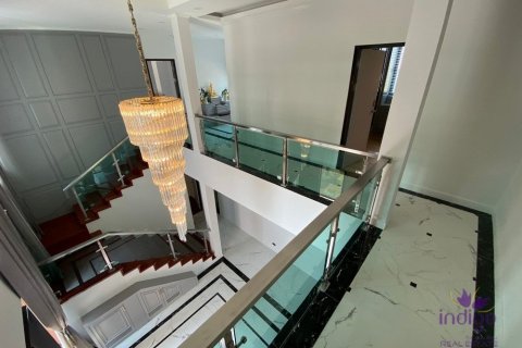 4 bedrooms House in Chiang Mai, Thailand No. 97712 14