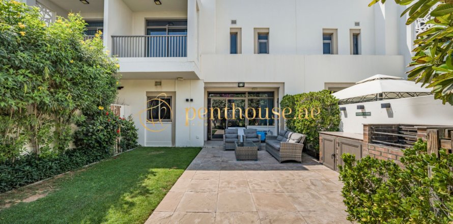 3 bedrooms Townhouse in Cach Bi, Vietnam No. 87295