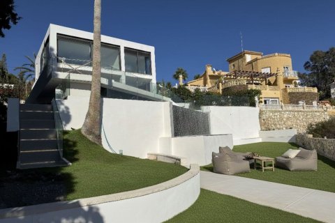 5 bedrooms Villa in El Campello, Spain No. 126937