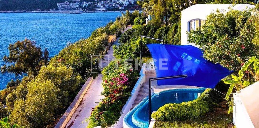 1 bedroom Villa in Kas, Turkey No. 125672