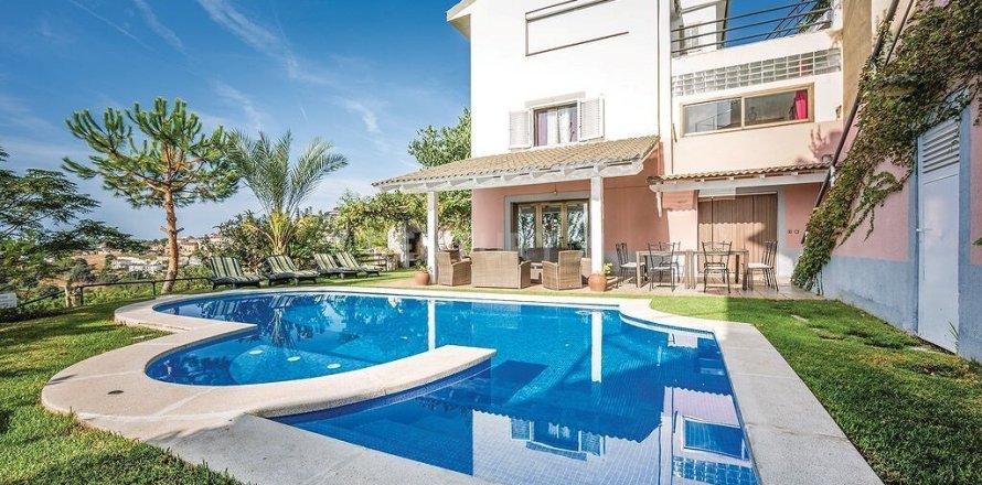 9 dormitorios  en Vinh Hoa, Vietnam No. 25417