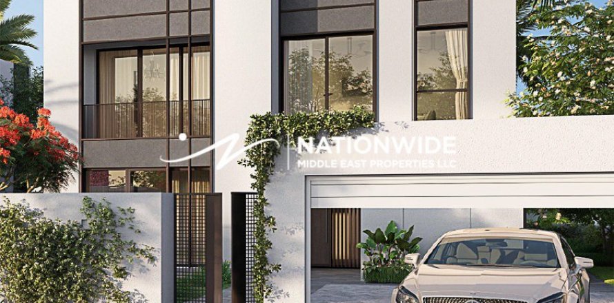 5 bedrooms Villa in Abu Dhabi, UAE No. 122539