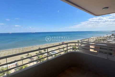 2 bedrooms Apartment in Larnaca, Cyprus No. 102445 6