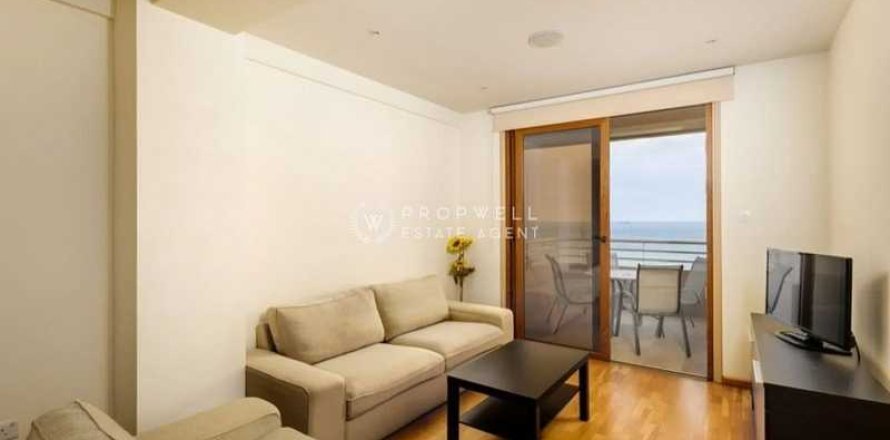 2 bedrooms Apartment in Larnaca, Cyprus No. 102445