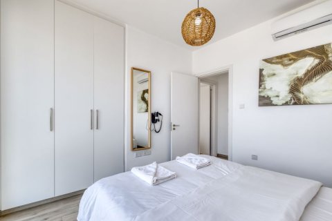 3 bedrooms Villa in Famagusta, Cyprus No. 104509 9