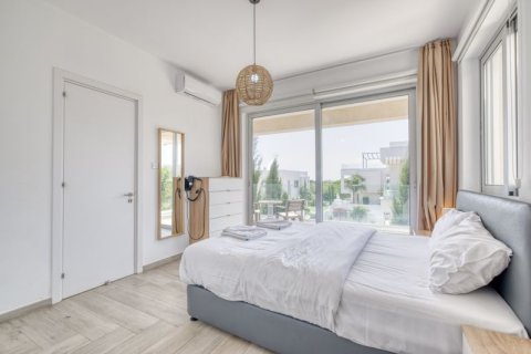 3 bedrooms Villa in Famagusta, Cyprus No. 104509 10