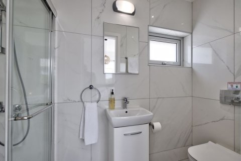 3 bedrooms Villa in Famagusta, Cyprus No. 104509 12