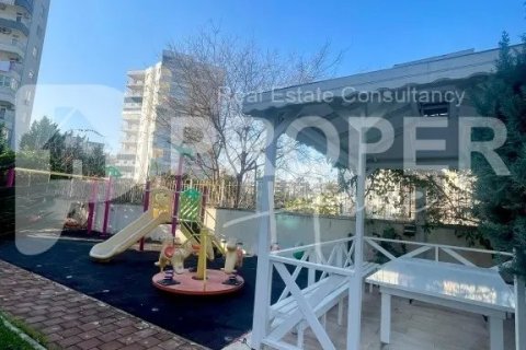 5 rooms Appartement à Binh Thuy, Vietnam No. 14485 10