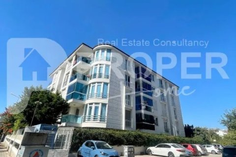 5 rooms Appartement à Binh Thuy, Vietnam No. 14485 4