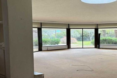 Вилла с 5 спальнями в Строволос, Кипр №101243 3