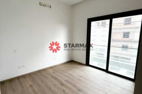 3 bedrooms Apartment in Germasogeia, Cyprus No. 82813 5