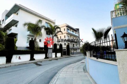 3 bedrooms Apartment in Germasogeia, Cyprus No. 82813 14