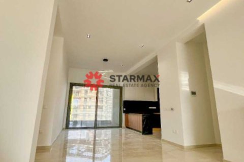 3 bedrooms Apartment in Germasogeia, Cyprus No. 82813 2