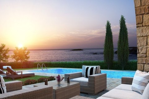 3 bedrooms House in Paphos, Cyprus No. 37216 8