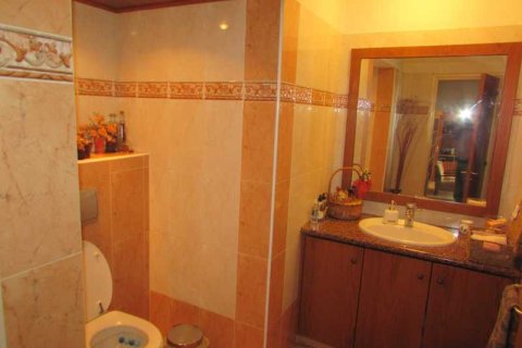 4 bedrooms House in Germasogeia, Cyprus No. 101218 9