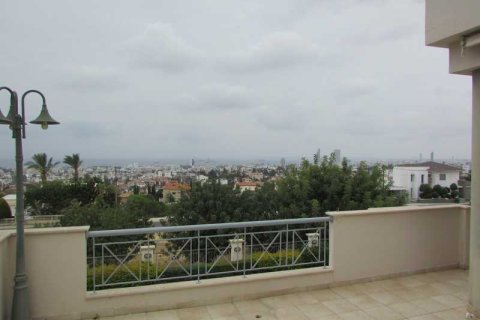 4 bedrooms House in Germasogeia, Cyprus No. 101218 16