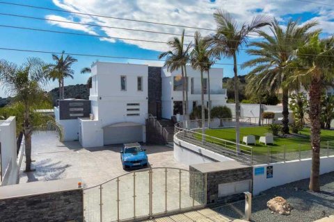 5 bedrooms Villa in Protaras, Cyprus No. 40351 11