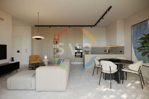 3 bedrooms Penthouse in Limassol, Cyprus No. 82117 2