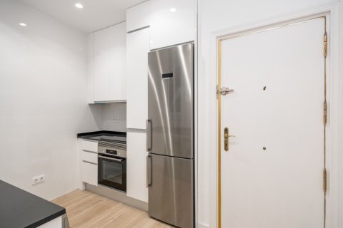 2 bedrooms Apartment in Thanh Son, Vietnam No. 26980 8