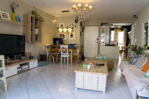 2 bedrooms Apartment in Piraeus, Greece No. 108890 11