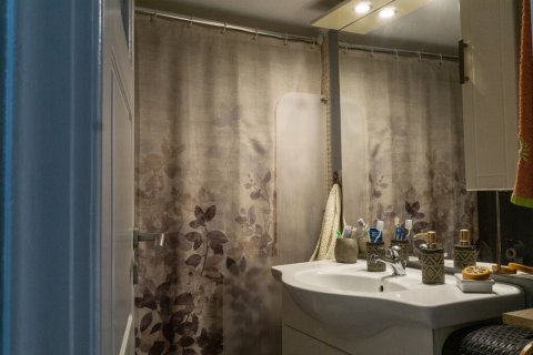 2 bedrooms Apartment in Piraeus, Greece No. 108890 7