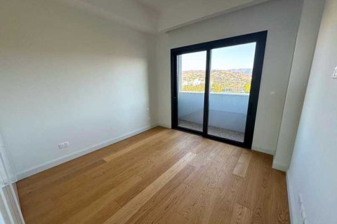 3 bedrooms Apartment in Germasogeia, Cyprus No. 76273 9