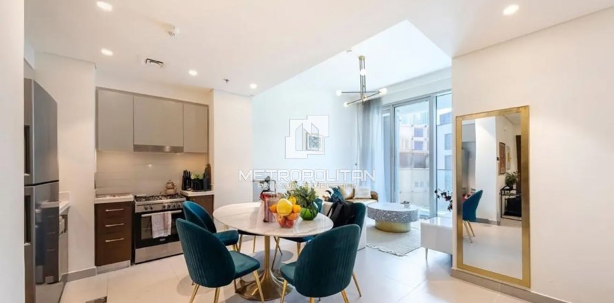 Квартира с 2 спальнями в Forte, ОАЭ №119872