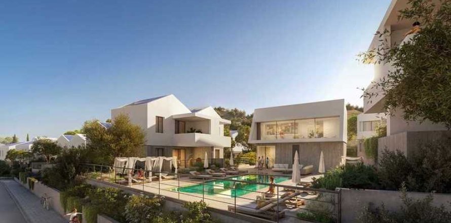 3 bedrooms House in Palodeia, Cyprus No. 30491