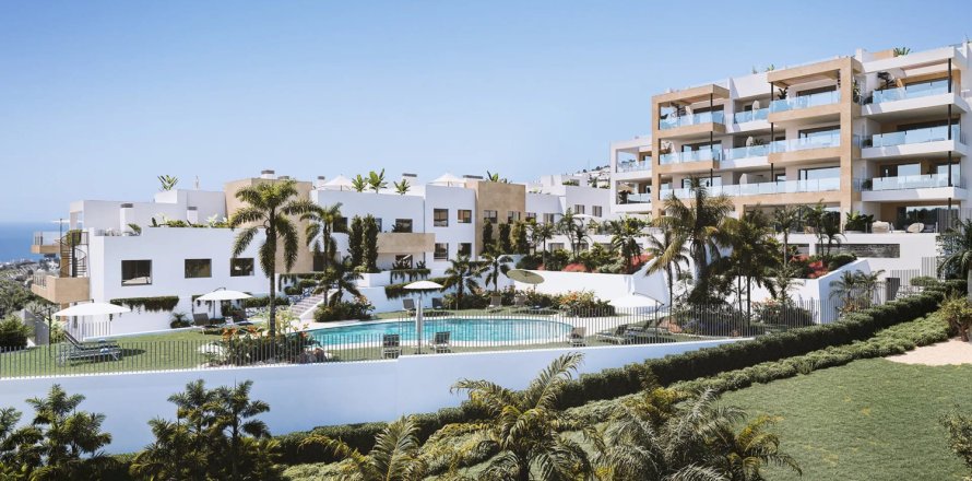 2 dormitorios Apartment en Benalmádena, Spain No. 111691