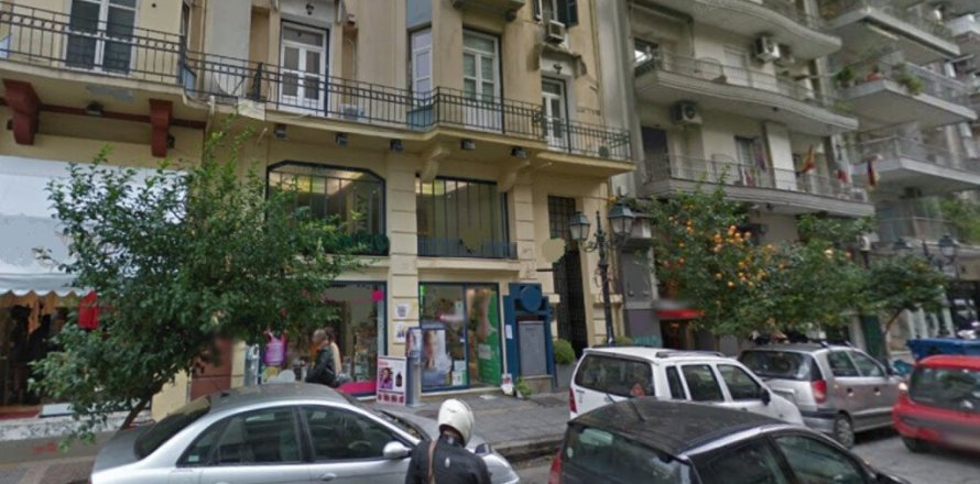 129m² Commercial property en Thessaloniki, Greece No. 56056