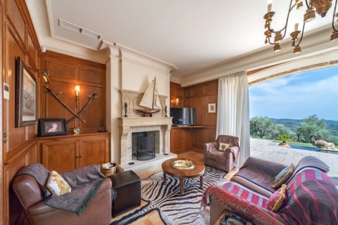 5 bedrooms Villa in Chateauneuf-Grasse, France No. 69062 17