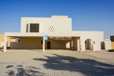 5 dormitorios Villa en Ghantoot, UAE No. 123784