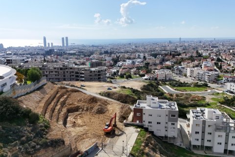 3 bedrooms Apartment in Limassol, Cyprus No. 80616 4