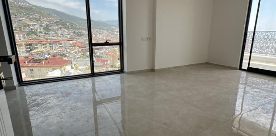 3 rooms Apartment in Alanya, Turkey No. 117454