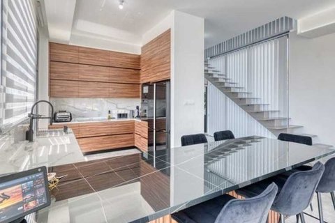 5 bedrooms House in Aradippou, Cyprus No. 101200 9