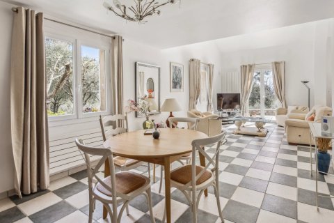 4 chambres House à Cabris, France No. 100245 5