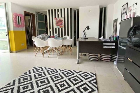 5 bedrooms Villa in Limassol, Cyprus No. 78950 6