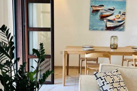 Квартира с 2 спальнями в Пареклисия, Кипр №34549 6