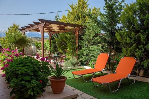 2 bedrooms House in Heraklion, Greece No. 77830 3