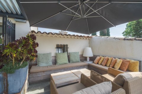 7 dormitorios Villa en La Colle-sur-Loup, France No. 100309 10