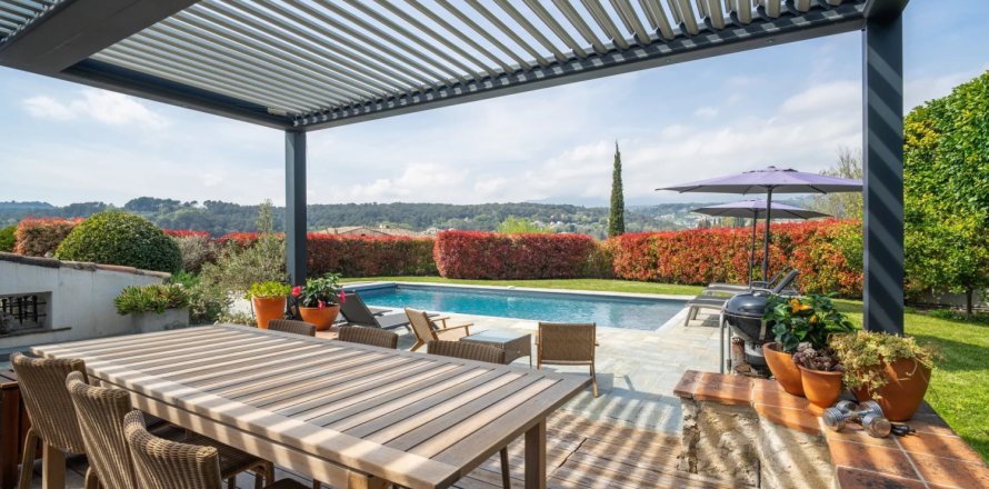 7 dormitorios Villa en La Colle-sur-Loup, France No. 100309