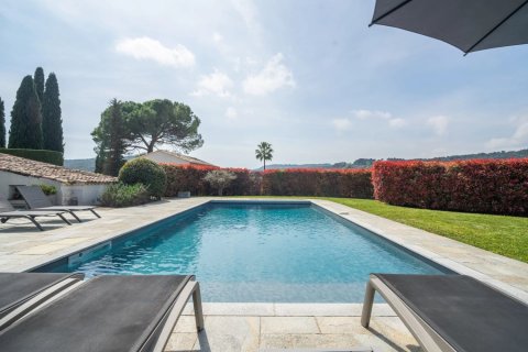 7 dormitorios Villa en La Colle-sur-Loup, France No. 100309 3