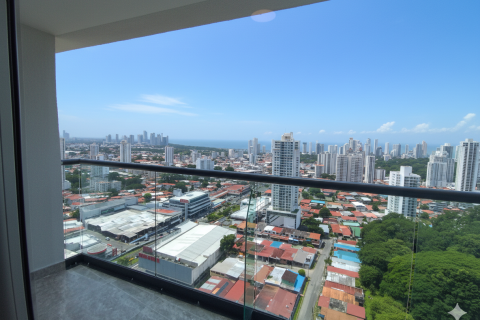 3 bedrooms Apartment in Panama City, Panama No. 110095 2