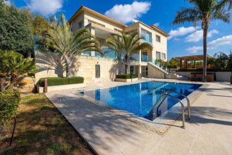 5 dormitorios Villa en Germasogeia, Cyprus No. 100790 1