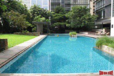 4 bedrooms Apartment in Bangkok, Thailand No. 96287 6