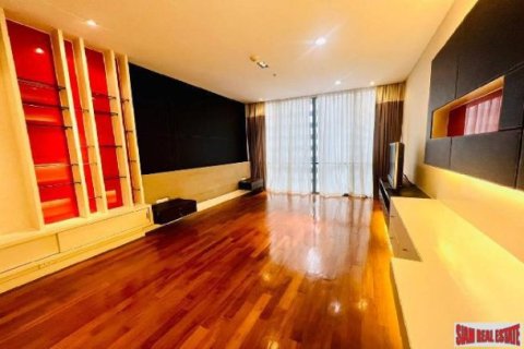 4 bedrooms Apartment in Bangkok, Thailand No. 96287 20