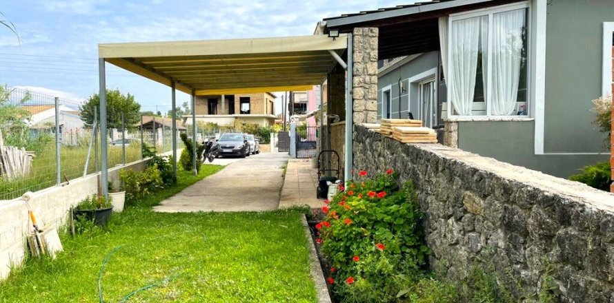 3 bedrooms House in Corfu, Greece No. 107784