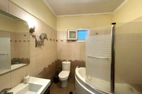 3 bedrooms House in Corfu, Greece No. 107784 9